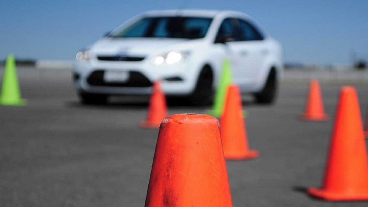 Ehliyet Almanın En Kolay Yolu: Doğru Sürücü Kursunu Bulmak